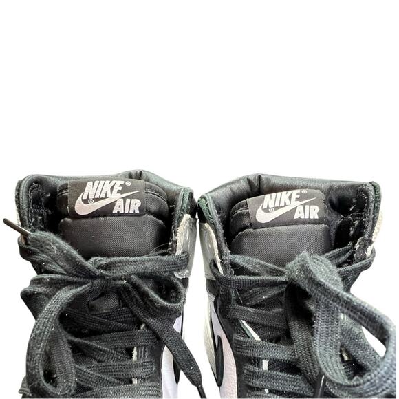 Jordan 1 Retro High “Silver Toe” Sneakers - Picture 6 of 11